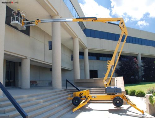 45' BOOM LIFT, 4X4