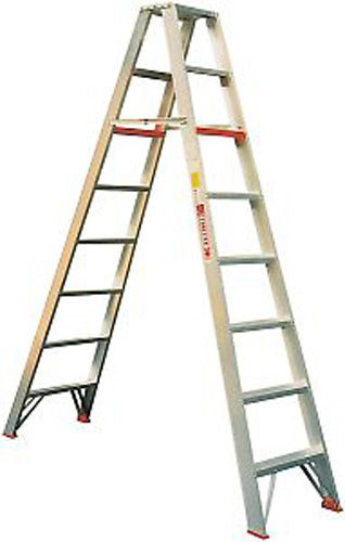 8' STEP LADDER