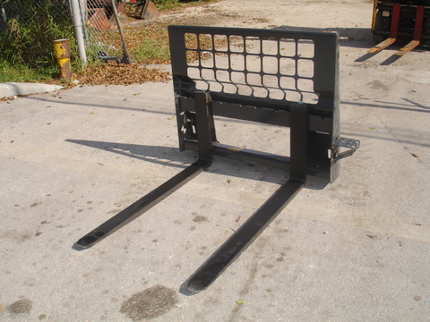 BOBCAT PALLET FORKS 48"
