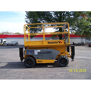 SCISSOR LIFT (ROUGH TERRAIN)