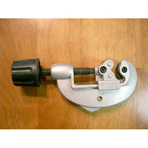 TUBING CUTTER